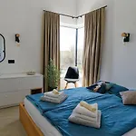 Goistria Villa *